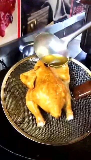 饭店后厨吃瓜,揭秘饭店后厨的秘密生活