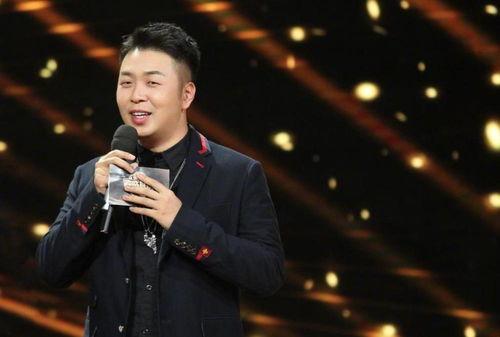 韩国男艺人吃瓜群众是谁,韩国男艺人吃瓜群众背后的神秘身份