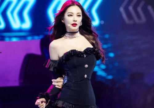 张雨绮吃瓜图片,瓜王降临！