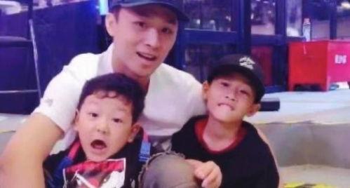 姐妹们吃瓜视频,揭秘网红姐妹花吃瓜视频背后的秘密