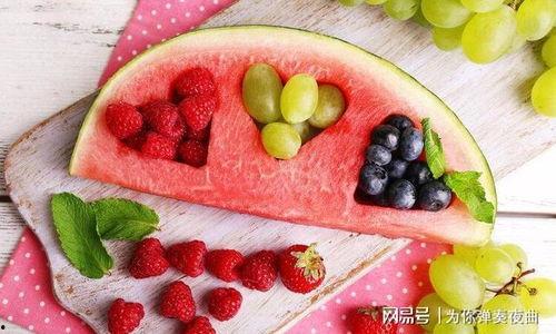 吃小瓜会升血糖,揭秘食用小瓜对血糖的影响