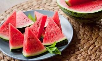 潢川吃瓜事情视频,一场网络热议背后的真相揭秘