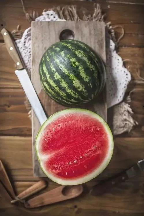 一直吃瓜会变瓜