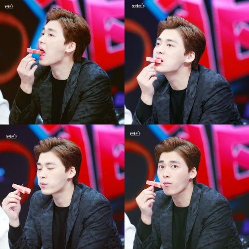 赵泳鑫吃瓜,揭秘娱乐圈背后的真相