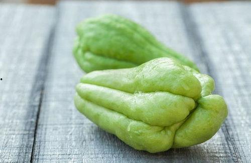 佛手瓜素吃,清新鲜美，养生佳品