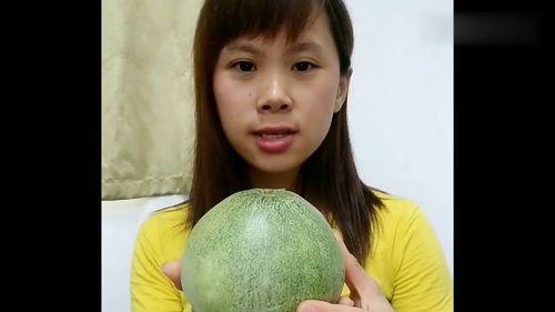 吉吉王子吃瓜,瓜田里的欢乐时光