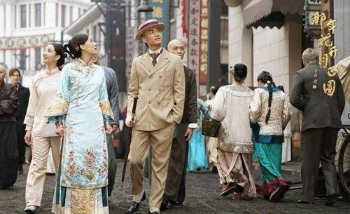 穿到民国当吃瓜看戏