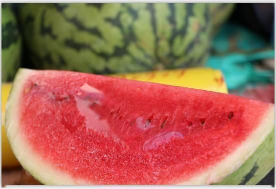 永丰牌吃瓜,夏日消暑新宠，品味生活新风尚